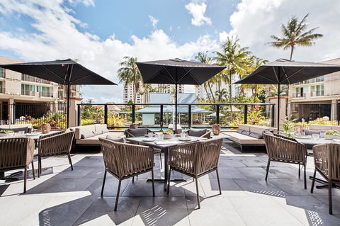 Novotel Cairns Oasis Resort - Kawana Tourism 32