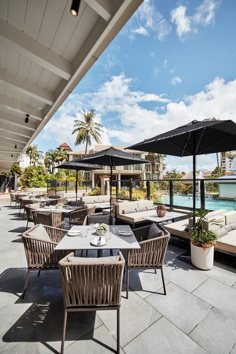 Novotel Cairns Oasis Resort - Kawana Tourism 8
