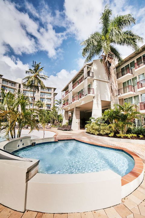 Novotel Cairns Oasis Resort - Kawana Tourism 20