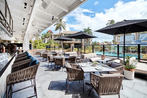 Novotel Cairns Oasis Resort - Kawana Tourism 31