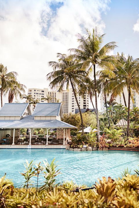 Novotel Cairns Oasis Resort - Kawana Tourism 4
