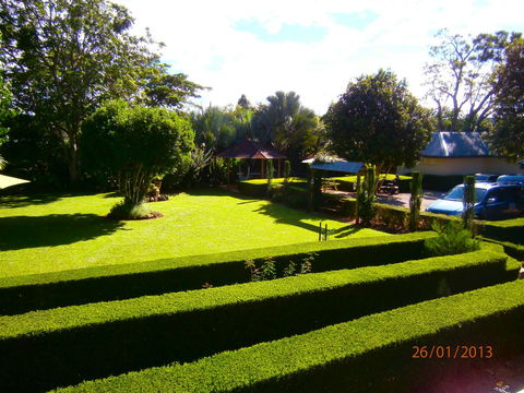 Allumbah Pocket Cottages - Kawana Tourism 16
