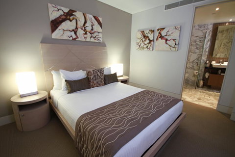 Oceans Mooloolaba - Kawana Tourism 20
