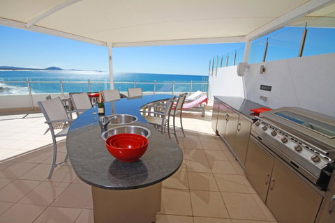 Oceans Mooloolaba - Kawana Tourism 28