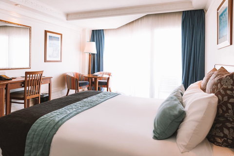 Pullman Cairns International - Kawana Tourism 18