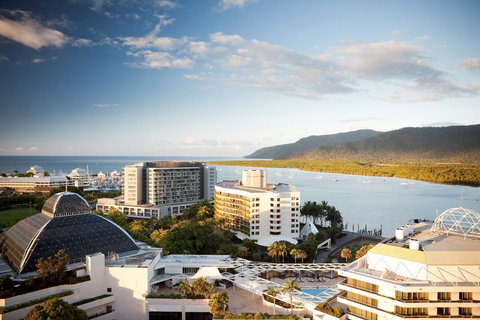 Pullman Cairns International - Kawana Tourism 24