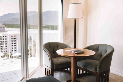 Pullman Cairns International - Kawana Tourism 10