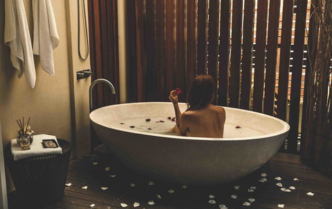 Pullman Cairns International - Kawana Tourism 11