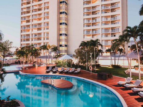 Pullman Cairns International - Kawana Tourism 1