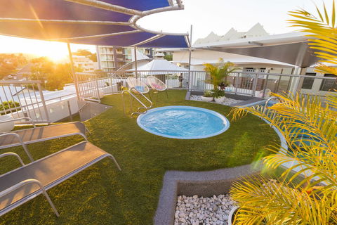 Beach Club Resort Mooloolaba - Kawana Tourism 38