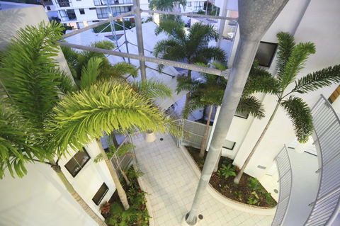 Beach Club Resort Mooloolaba - Kawana Tourism 29