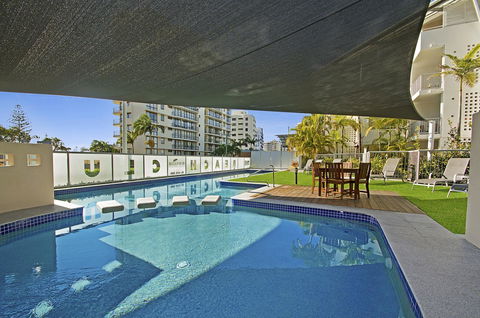 Beach Club Resort Mooloolaba - Kawana Tourism 13