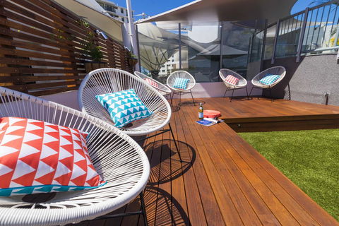 Beach Club Resort Mooloolaba - Kawana Tourism 8