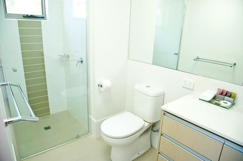 Jacana Apartments - Kawana Tourism 9