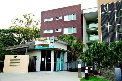 Jacana Apartments - Kawana Tourism 13