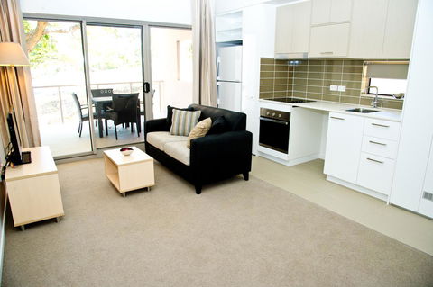 Jacana Apartments - Kawana Tourism 5