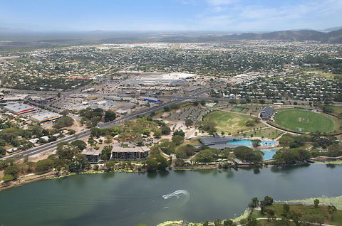 Jacana Apartments - Kawana Tourism 12