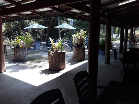 Speewah Country Tavern - Kawana Tourism 9