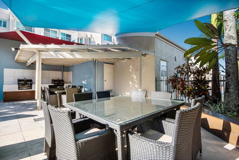 Sailport Mooloolaba Apartments - Kawana Tourism 9