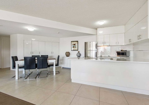 Sailport Mooloolaba Apartments - Kawana Tourism 30