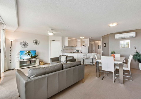 Sailport Mooloolaba Apartments - Kawana Tourism 16