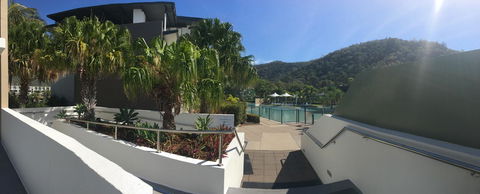 Absolute Waterfront Magnetic Island - Kawana Tourism 10