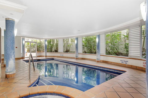 ULTIQA Burleigh Mediterranean Resort - Kawana Tourism 17