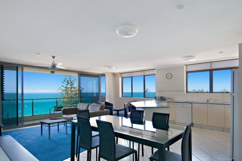 Northwind Beachfront Apartments - Kawana Tourism 4