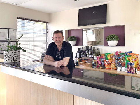 Airport Ascot Motel - Kawana Tourism 27