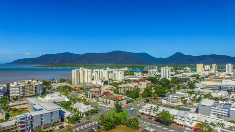 Coral Tree Inn - Kawana Tourism 42