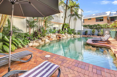 Coral Tree Inn - Kawana Tourism 2