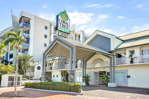 Coral Tree Inn - Kawana Tourism 28