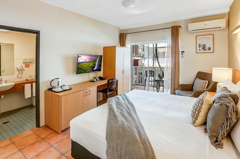 Coral Tree Inn - Kawana Tourism 20