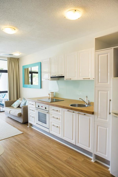 Amaroo At Trinity - Kawana Tourism 20