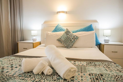 Amaroo At Trinity - Kawana Tourism 16