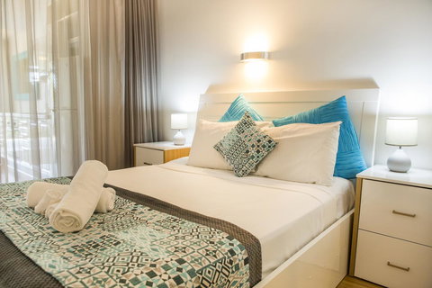 Amaroo At Trinity - Kawana Tourism 18