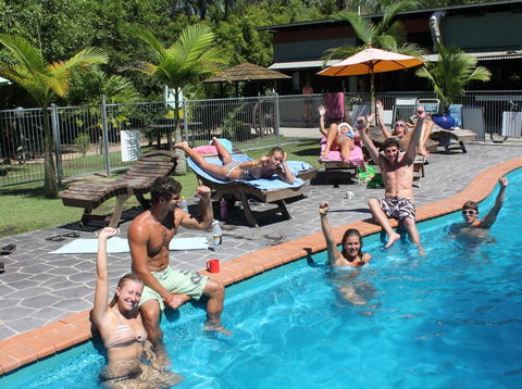 1770 Southern Cross Travellers Retreat - Kawana Tourism 7