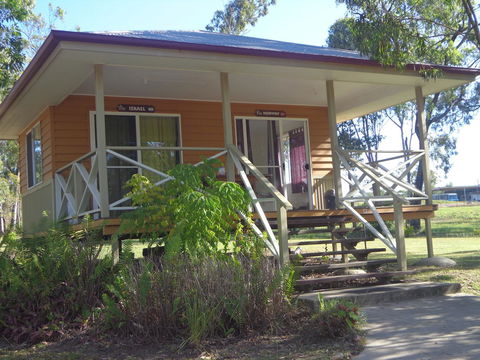 1770 Southern Cross Travellers Retreat - Kawana Tourism 24