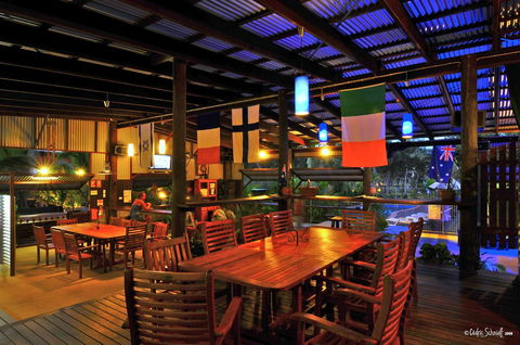 1770 Southern Cross Travellers Retreat - Kawana Tourism 2