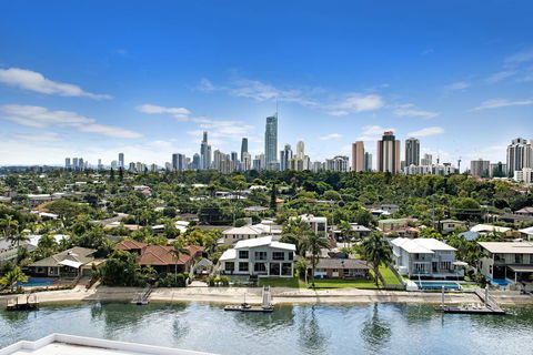 ULTIQA Freshwater Point Resort - Kawana Tourism 39