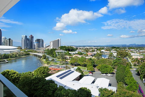 ULTIQA Freshwater Point Resort - Kawana Tourism 18