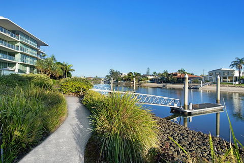 ULTIQA Freshwater Point Resort - Kawana Tourism 20