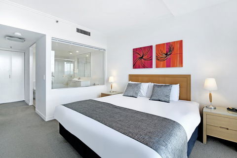 ULTIQA Freshwater Point Resort - Kawana Tourism 13