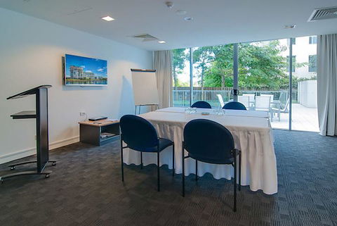 ULTIQA Freshwater Point Resort - Kawana Tourism 2