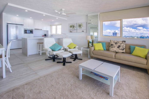 84 The Spit Holiday Apartments - Kawana Tourism 20
