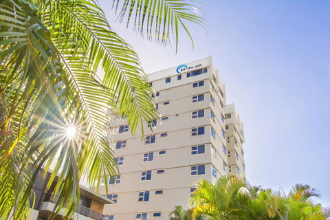 84 The Spit Holiday Apartments - Kawana Tourism 4