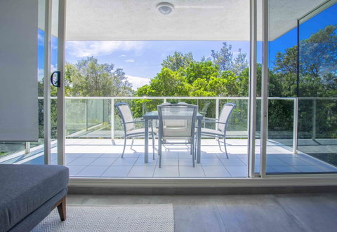 84 The Spit Holiday Apartments - Kawana Tourism 12