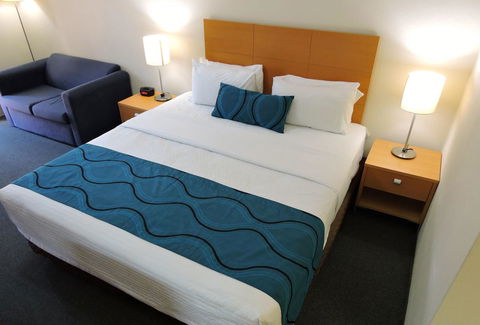 Best Western Airport 85 Motel - Kawana Tourism 5