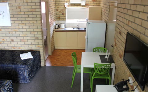City Motor Inn - Kawana Tourism 13