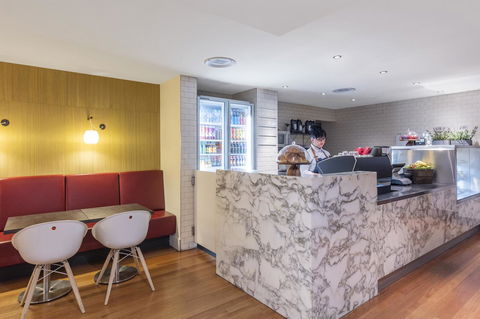 Mercure Brisbane King George Square - Kawana Tourism 35